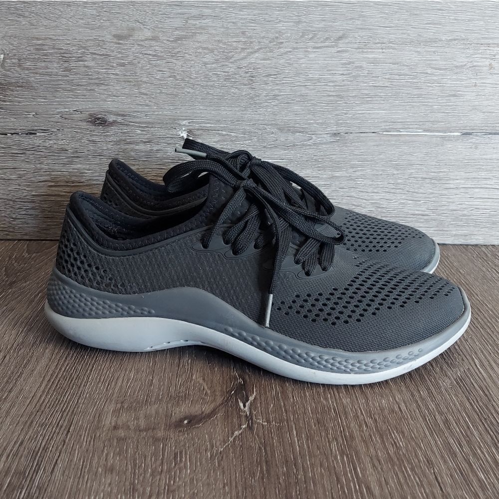 Crocs LiteRide 360 Pacer Rubber Perforated Shoes Black 206715 Mens Size 7